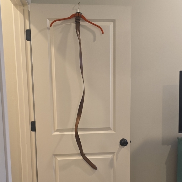Elegant Brown Wall Hanging Decor - Picture 1 of 1